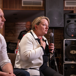 ИЗБОРИ 2026: Деница Сачева и Йордан Иванов към Gen Z: Ако се доверите на политиците, които най-много ви забавляват в ТикТок, ще платите най-скъпия билет за театър