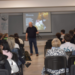 Лекция и демонстрация за превенцията на наркотичните зависимости събра ученици от Добрич