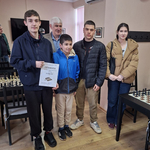 ПМГ „Иван Вазов“ се класира за републиканските финали по шахмат