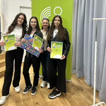 Ученици от ЕГ „Гео Милев“ спечелиха национално състезание по немски език (ВИДЕО)