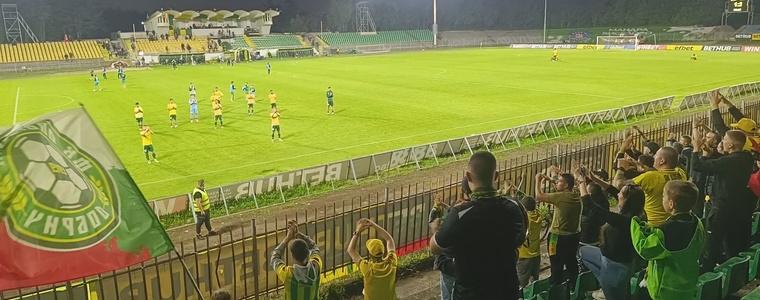 Агитката на Добруджа към футболистите: Благодарим за незабравимия сезон! (ВИДЕО)