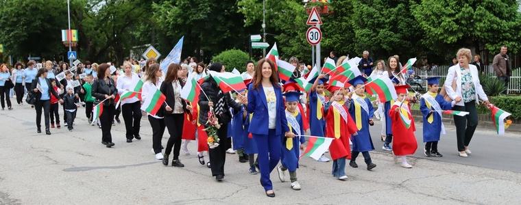 Генерал Тошево отбеляза тържествено 24 май (СНИМКИ)
