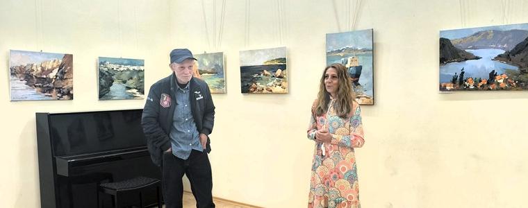 Художникът Явор Витанов откри самостоятелна изложба в галерията в Каварна