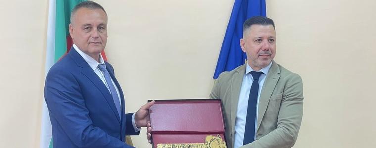 Новият областен управител Руслан Томов получи ключа на област Добрич