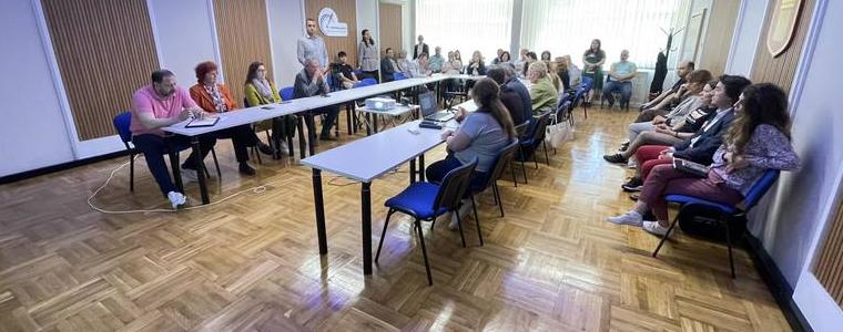 Ученическото общежитие в Добрич вече е с енергиен клас А след ремонт, реализиран със средства по ПВУ (ВИДЕО)
