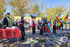 Девето издание на фолклорния събор „Гергьовска люлка“ се провежда днес в с. Изворово