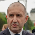 Румен Радев: Огромен бюджетен дефицит и съмнителни договори за „елементарни дейности“ излизат наяве