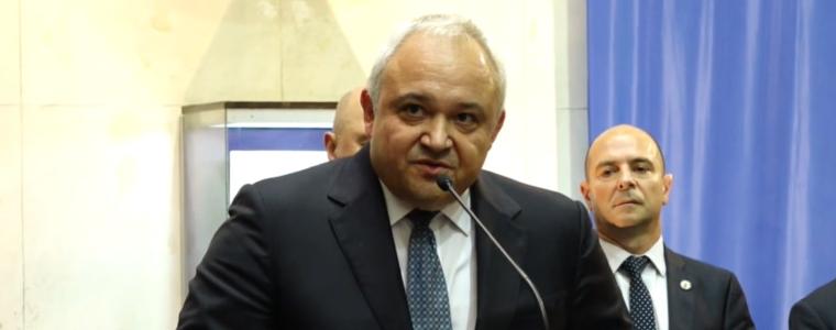 Демерджиев изненадан от Кандев: Мъжете трябва да говорят директно