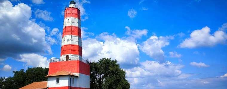 Отварят Шабленския фар за посещения 4 пъти през лятото
