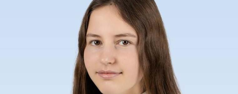 Зрелостничка от ПМГ „Иван Вазов“ е с две пълни шестици на матурите