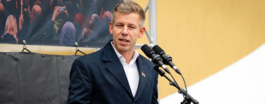 Петер Мадяр иска разширяване на Вишеградската четворка
