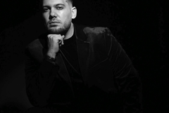 Галин Ненов представя дебютната си книга „Щастието. То обича тишината“