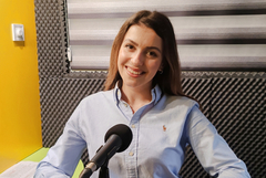 Стефани Маринова от Добрич: От музикалната сцена до работа в европейска институция в Брюксел
