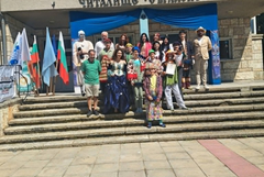 Възпитаничка на Куклено-театралната школа към ДКТ „Дора Габе“ с награда от фестивала в Каварна
