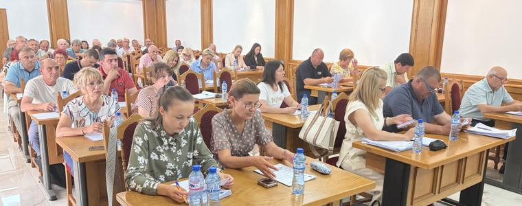 Добрички общински съвет ще заседава днес