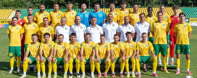 ФУТБОЛ: Ден преди старта на сезона Добруджа представи отбора 