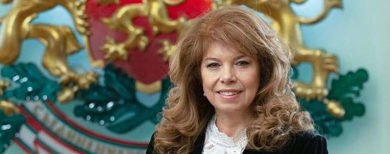 Илияна Йотова обяви, че ще се кандидатира за президент на вота наесен