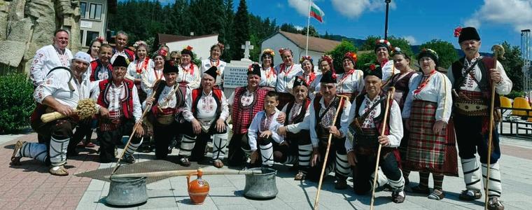 ПТАИФ „Житен клас“ бе удостоен със специалната награда на журито от фестивала „Искри от миналото“ (СНИМКИ)