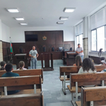 Деца от лятното училище към МКБППМН посетиха Окръжния съд в Добрич