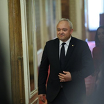 Демерджиев: Не съветвам Десислава Атанасова да рови много за полетите