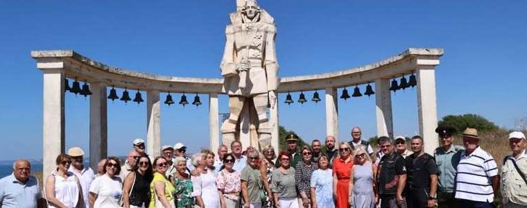 Часове след министъра на културата и Елеонора Митрофанова посети нос Калиакра 