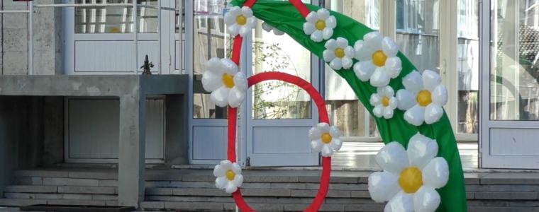 Директорите предлагат учебната година да започне на 14 септември
