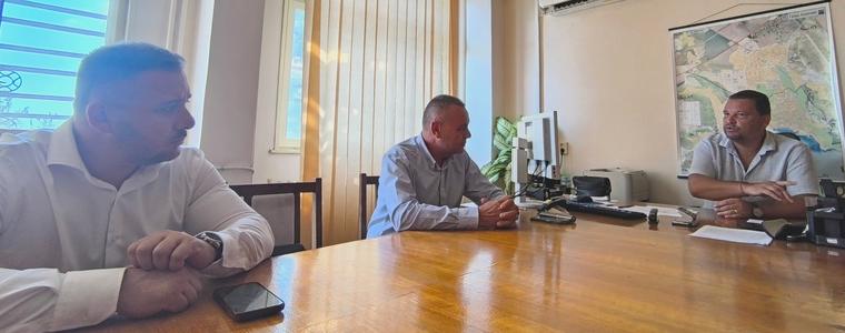 Областният управител проведе работна среща с началника на полицията в Балчик