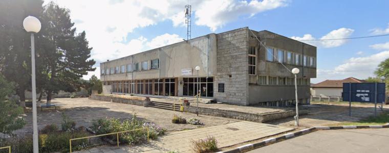 Родова среща събира наследниците на три фамилии в село Дропла
