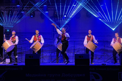 Незабравима вечер от "Седмица на морето" в Каварна с ансамбъл „Пирин“ (СНИМКИ)