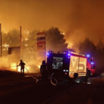 Огромен пожар в Хърватия - има загинал и десетки ранени