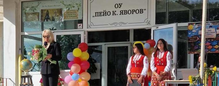 117 първокласници започнаха учебната година в община Добричка