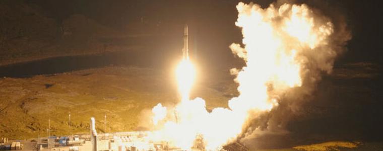 Германска ракета достигна космоса след старт от Европа 