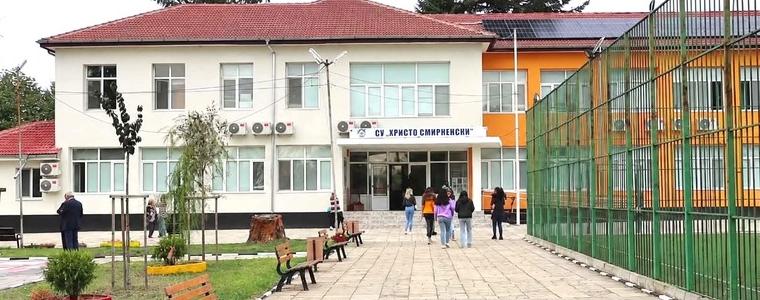 „Истории от Добрич": Как училището в Оброчище става по-енергийно ефективно