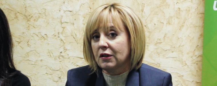 Избраха Мая Манолова за председател на КЗП