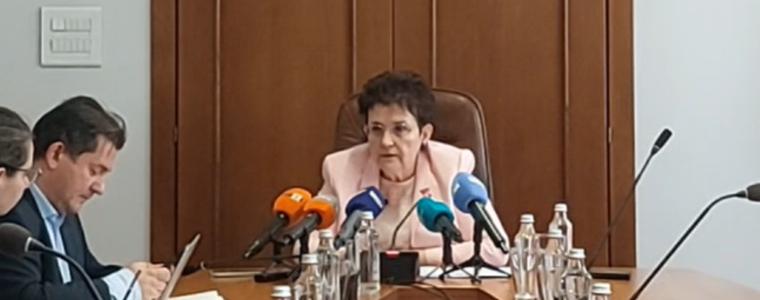 Кабинетът предлага увеличаване на данъчните облекчения за деца, въвежда и такива за детско развитие
