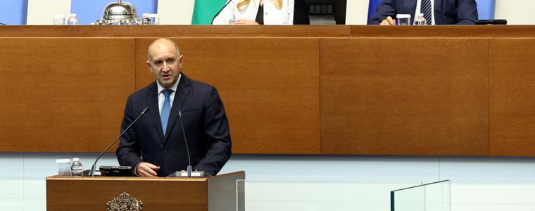 Румен Радев: Необходими са дълбоки и радикални промени в службите за сигурност