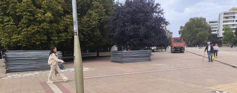 Започна подготовката за втория етап от обновяването на центъра на Добрич
