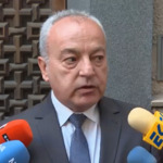 Гълъб Донев: Не посягаме на домашната ракия