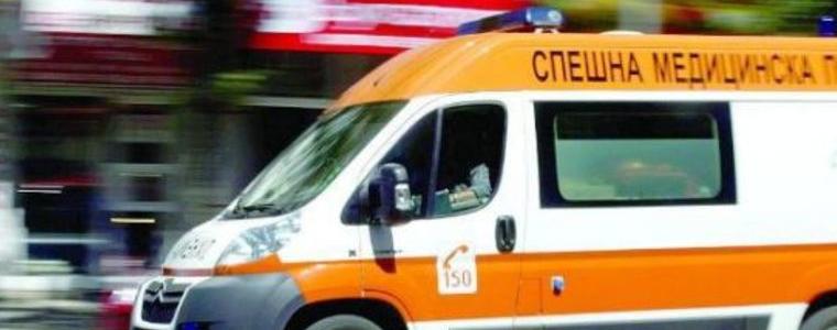 70-годишен е с опасност за живота след катастрофа между кола и каруца край Тервел