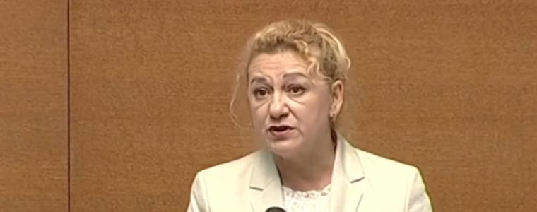 Депутатът Стела Николова: Необходимо е да има мандатност за директорите на училища