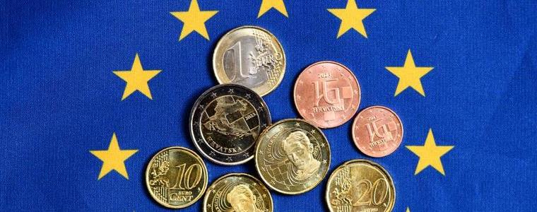 Инфлацията в еврозоната достигна тригодишен връх