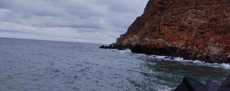 Контейнерите от потъналия кораб в Черно море крият риск от замърсяване