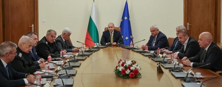 Нови удари с дронове по два кораба край българския бряг, единият е потънал край Крапец