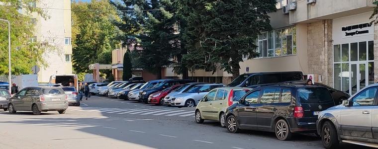 Предлагат четири нови зони за платено паркиране в Добрич