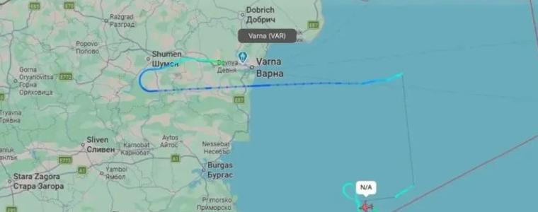 Разузнавателен самолет на САЩ кръжи във водите край Варна