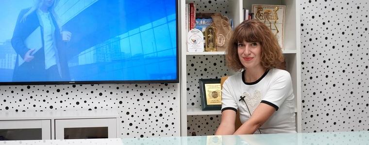 Тя...жената!: Ина Манева - фотограф и художник (ВИДЕО)