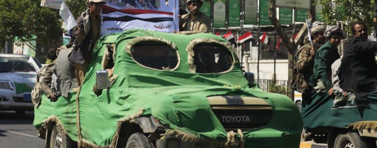 Водената от Саудитска Арабия коалиция удари 136 военни цели на хутите