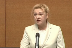 Депутатът Стела Николова: Необходимо е да има мандатност за директорите на училища