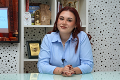 Младата добричлийка Русалия Апостолова в търсене на призванието си в литературата (ВИДЕО)