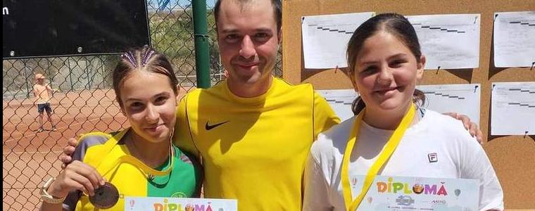 Медали за тенис клуб „Добруджа” на турнири в Добрич и Варна